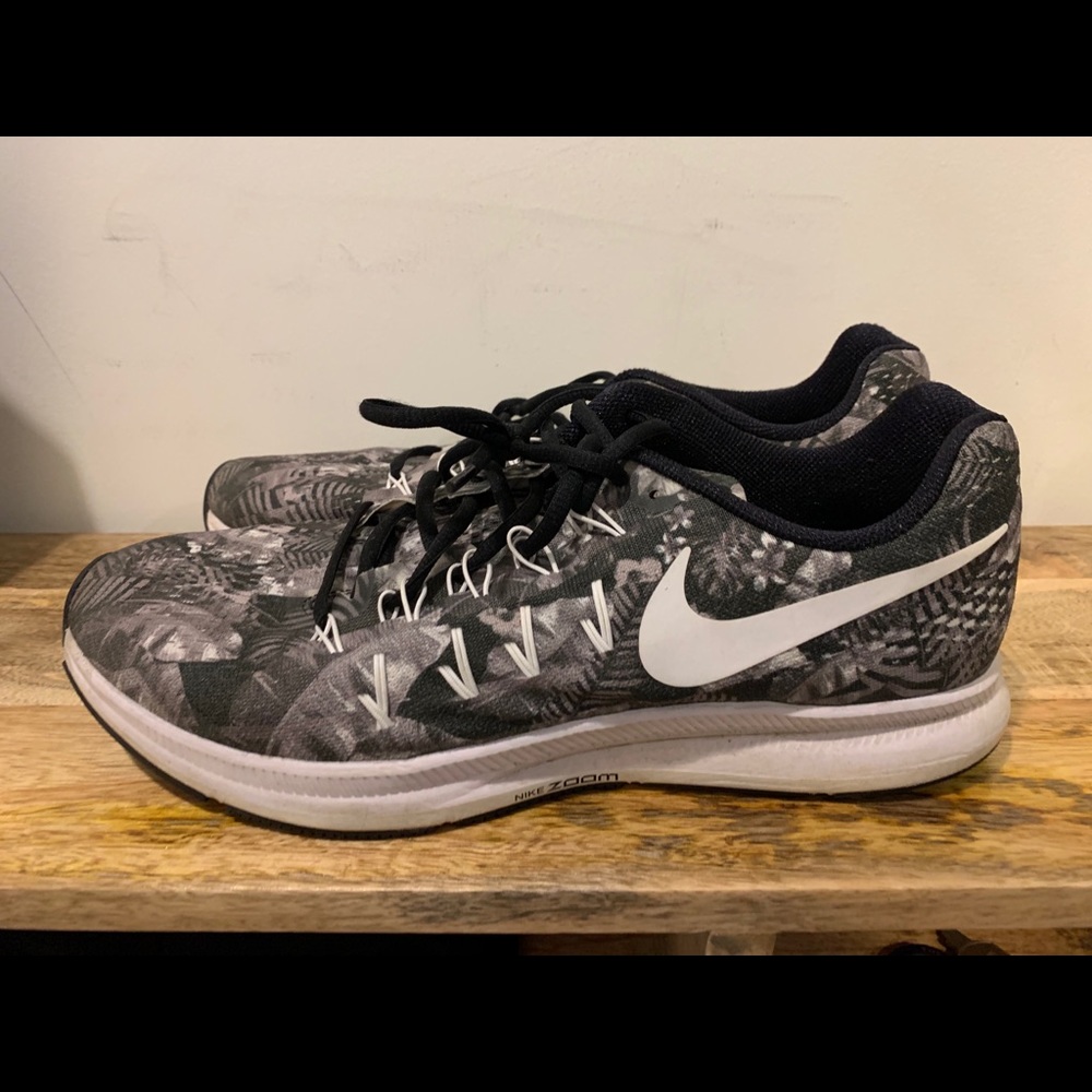 Great condition size 12 men’s Nike shoes
